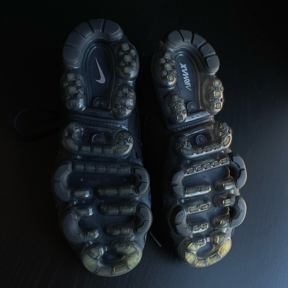 Black Nike Air Vapormax 97 GS Triple Black - Picture 4 of 5